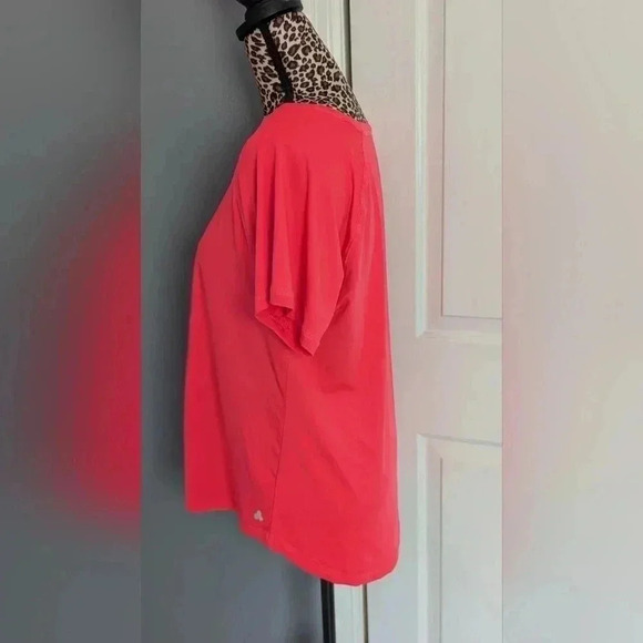 Tek Gear Workout Gear Women's Short Sleeve Shirt Size L Bright Coral (EUC) - Picture 6 of 11